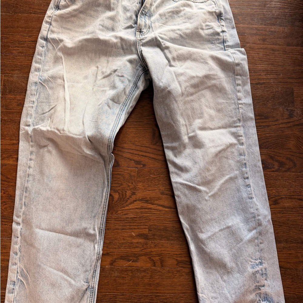 American Eagle Outfitters Light Blue 90s Boyfriend Jeans